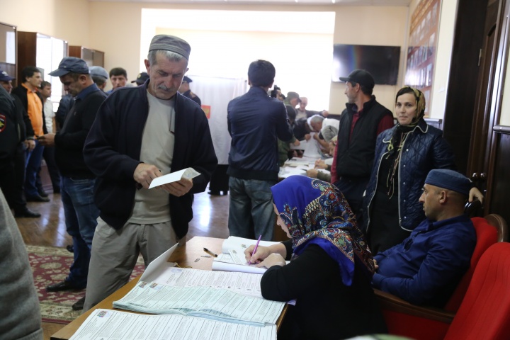На 12 часов в Хунзахском районе проголосовало 10% избирателей
